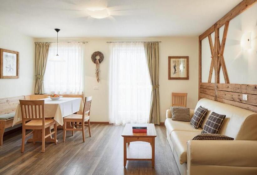 آپارتمان 2 خوابه, Residence Baron