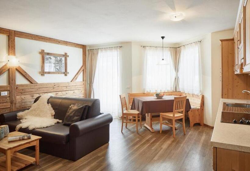 آپارتمان 2 خوابه, Residence Baron