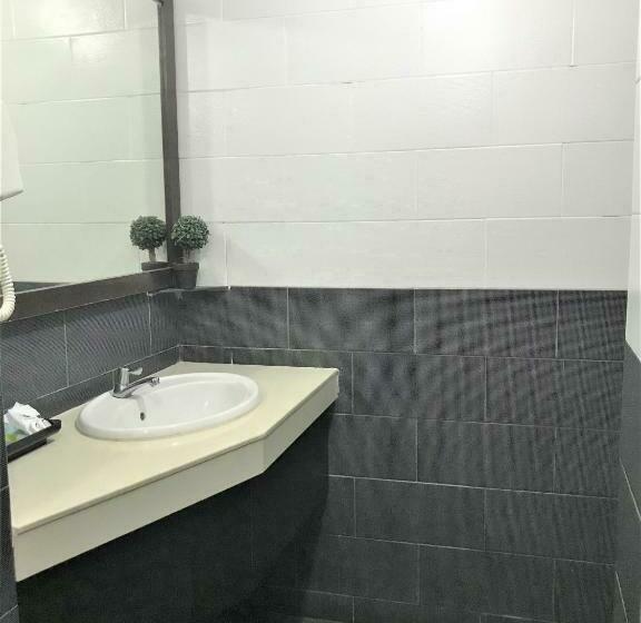 带大床的标准间, Sipadan Inn 2