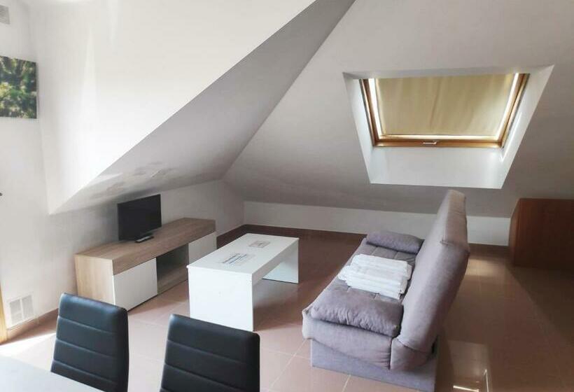 带2个卧室的公寓, Apartamentos Ares 3000