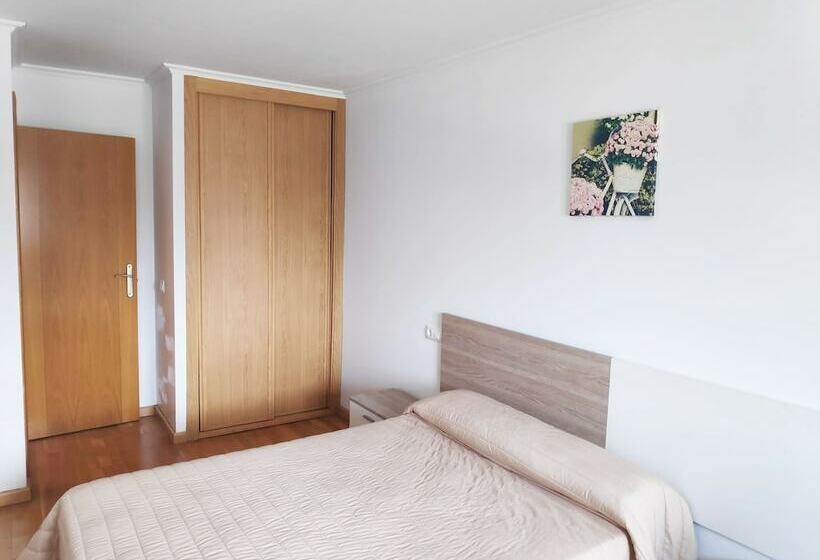 带2个卧室的公寓, Apartamentos Ares 3000