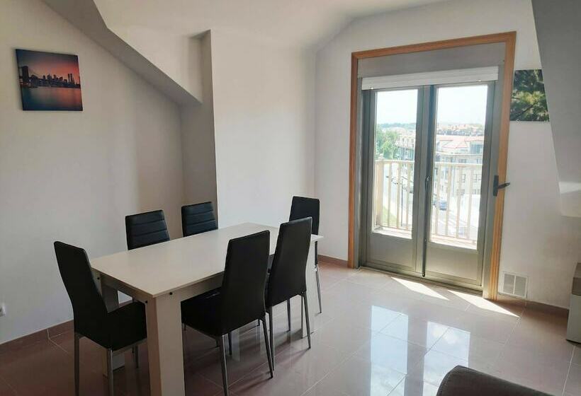 带2个卧室的公寓, Apartamentos Ares 3000