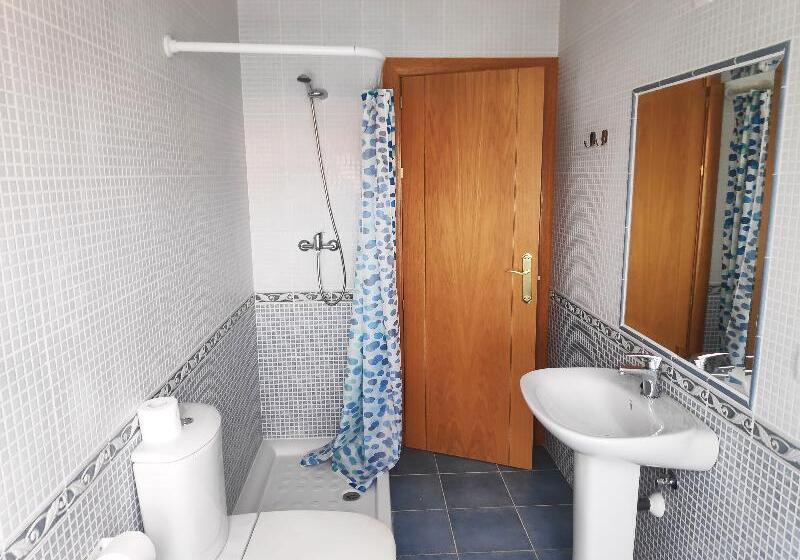 带2个卧室的公寓, Apartamentos Ares 3000