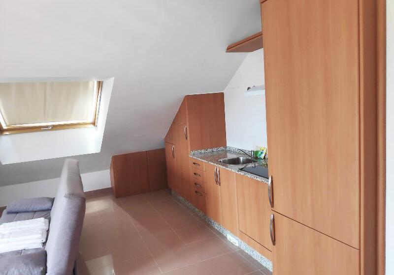 带2个卧室的公寓, Apartamentos Ares 3000