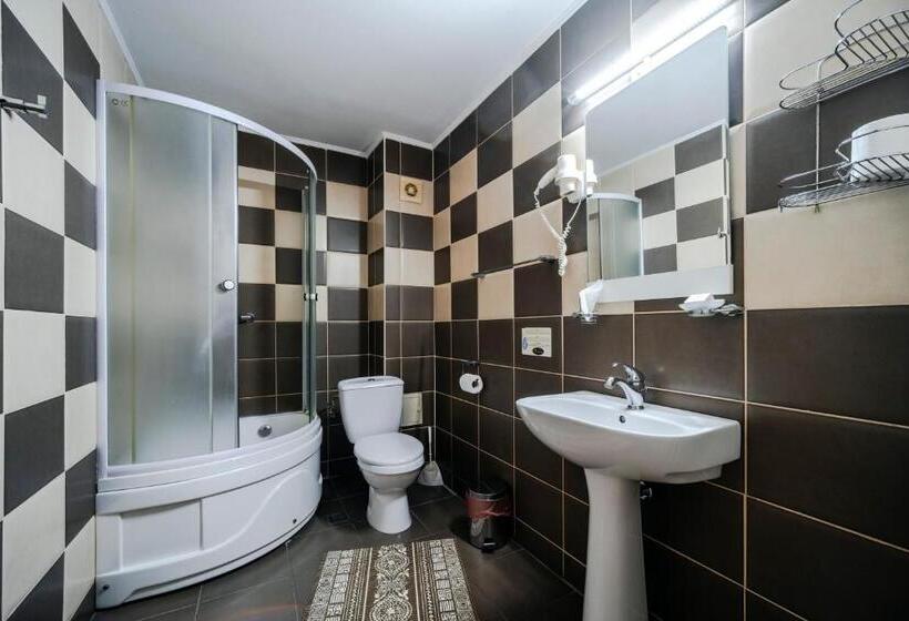 Номер Стандарт, Pension Valeria