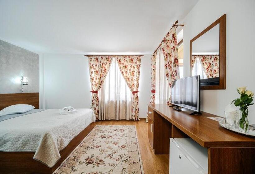 Номер Стандарт, Pension Valeria