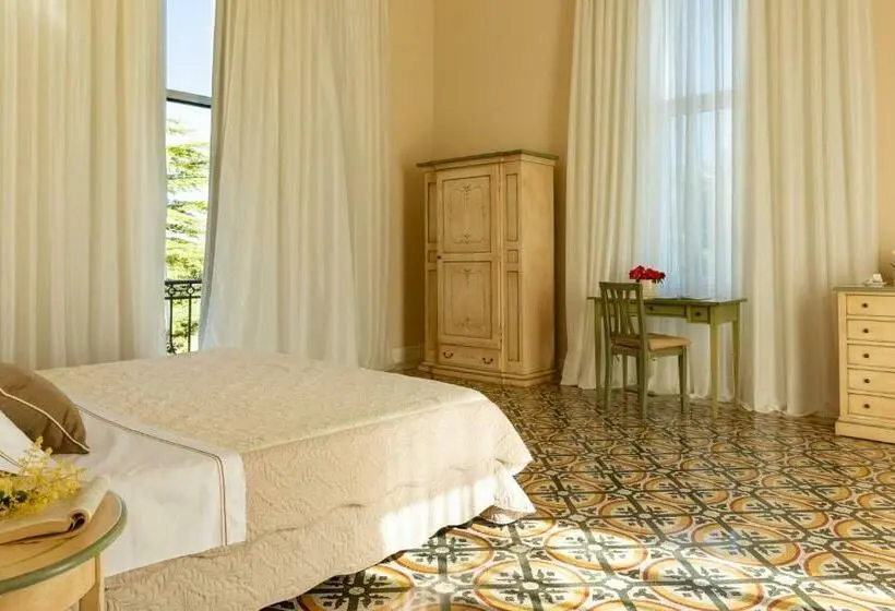 プレミアム４ベッドルーム, Villa Moris