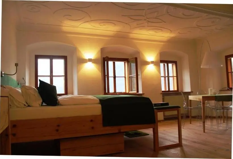 ロイヤルスイート, Hallstatt Hideaway  Adults Only