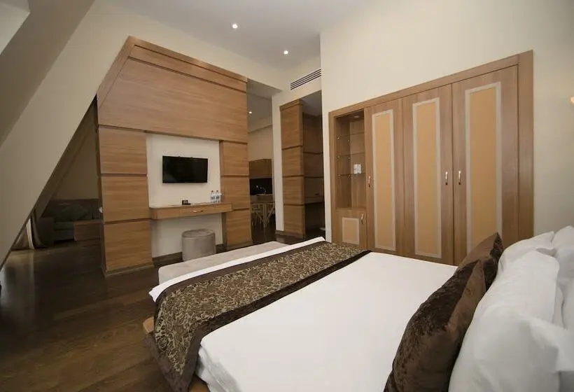 سوییت لوکس, Marxal Resort & Spa