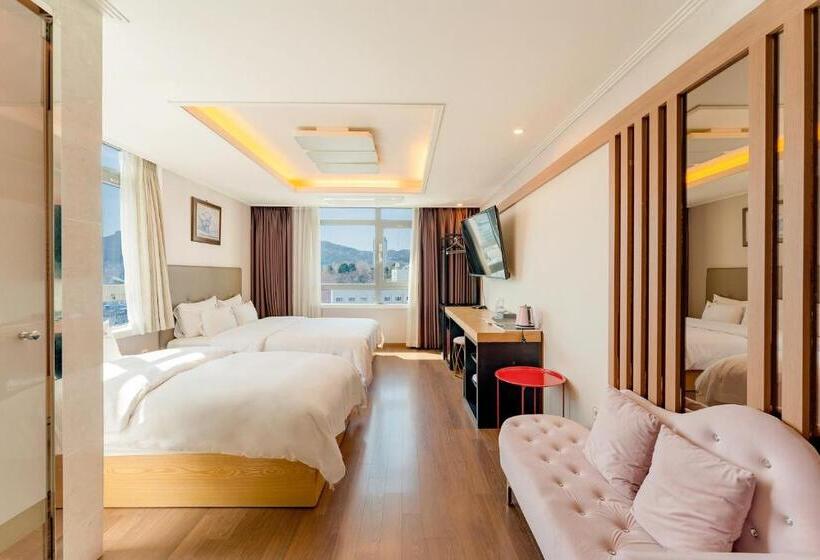 غرفة عائلية, Central Park Hotel Busan