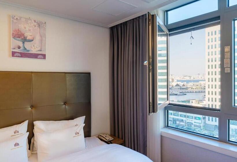 غرفة ديلوكس رباعية, Central Park Hotel Busan