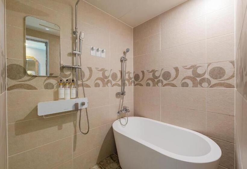 جناح عائلي, Central Park Hotel Busan