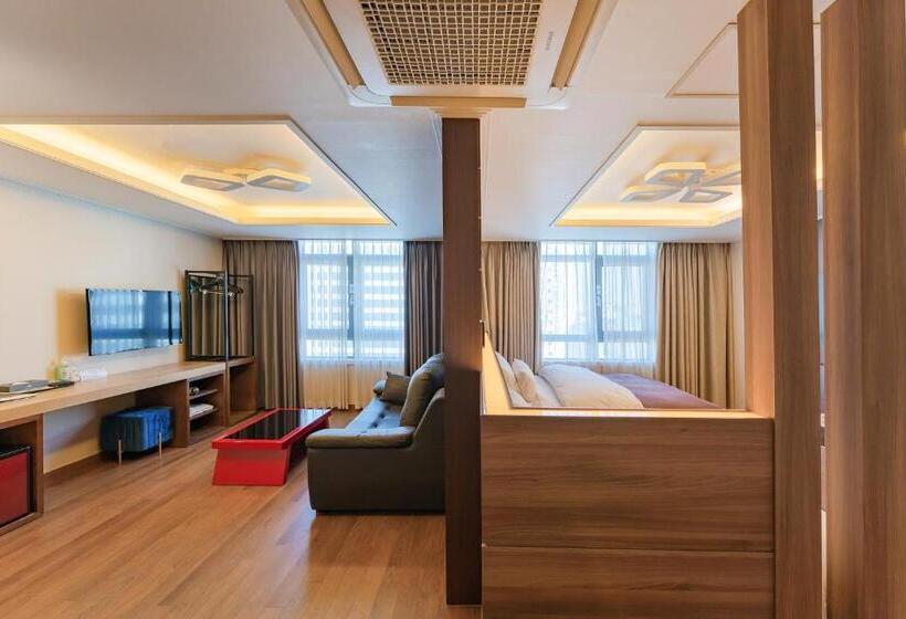 جناح عائلي, Central Park Hotel Busan