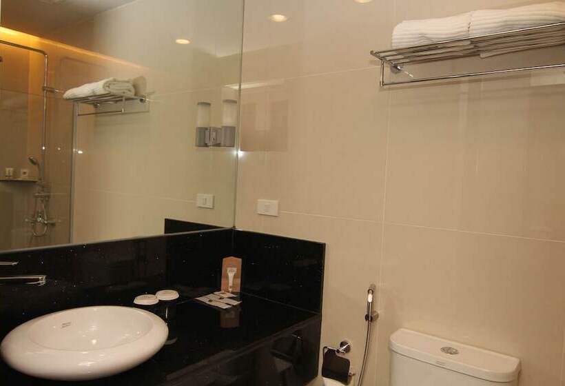 Quarto Deluxe Vista Montanha, Cebu Hotel Plus