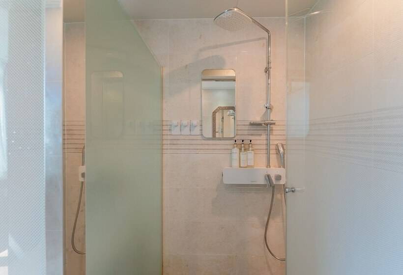 غرفة ديلوكس ذات إطلالة, Central Park Hotel Busan