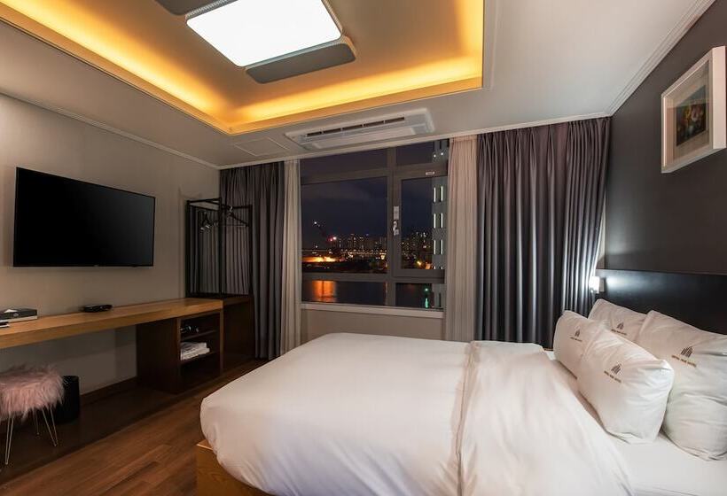 غرفة قياسية ذات إطلالة, Central Park Hotel Busan