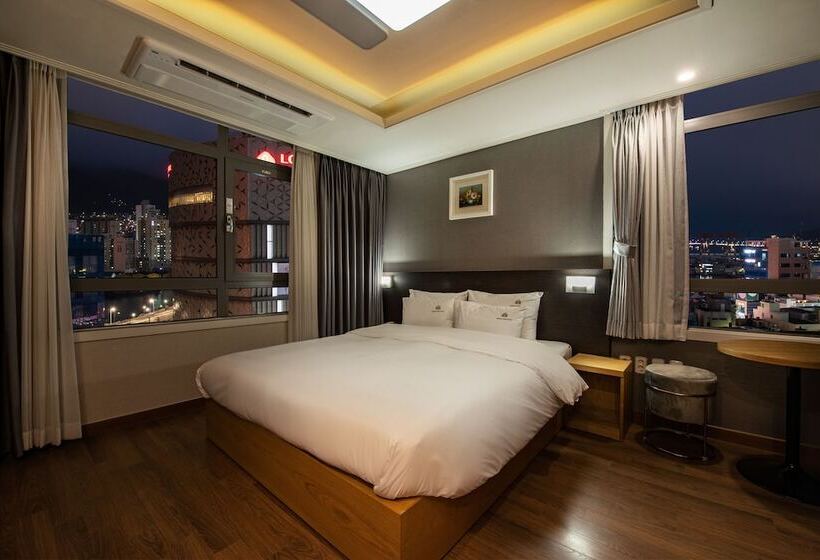 غرفة قياسية ذات إطلالة, Central Park Hotel Busan