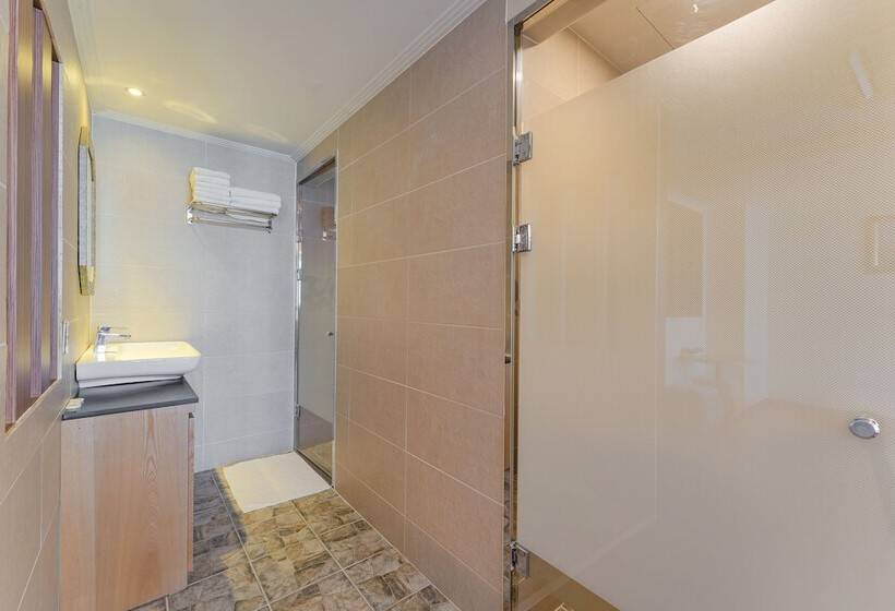 جناح عائلي, Central Park Hotel Busan