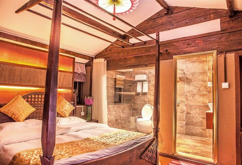 Номер Стандарт, Lijiang Xueshanyu Inn