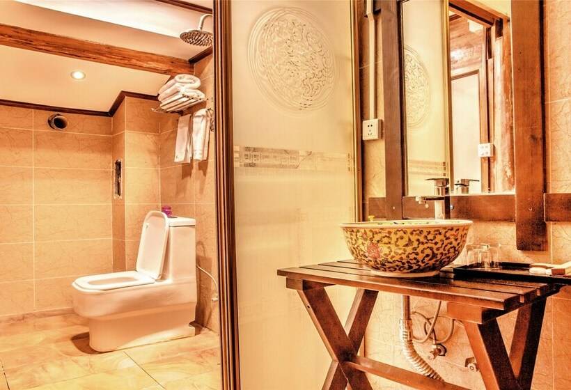 Номер Стандарт, Lijiang Xueshanyu Inn