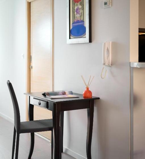 סטודיו דלוקס, Perla Luxury Rooms