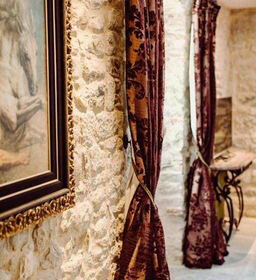 침실 1개 디럭스 아파트, Villa Nepos