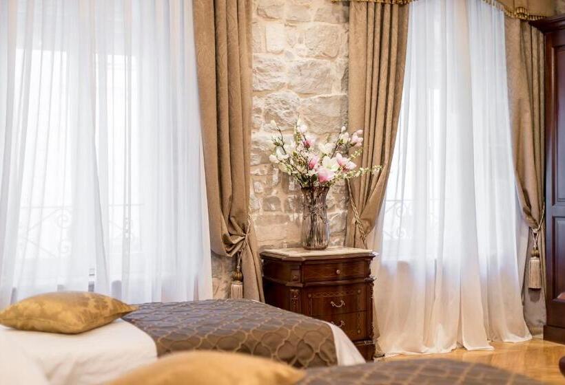 1침실 펜트하우스 아파트, Villa Nepos