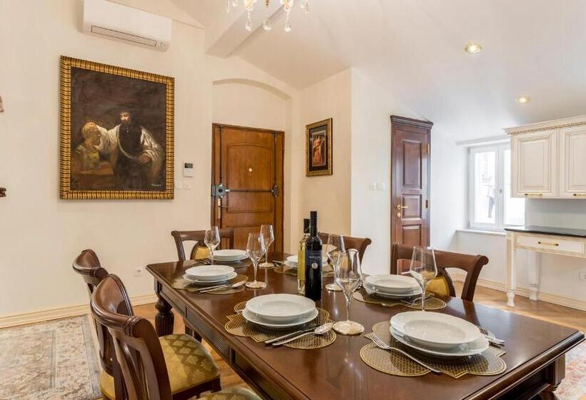 1침실 펜트하우스 아파트, Villa Nepos