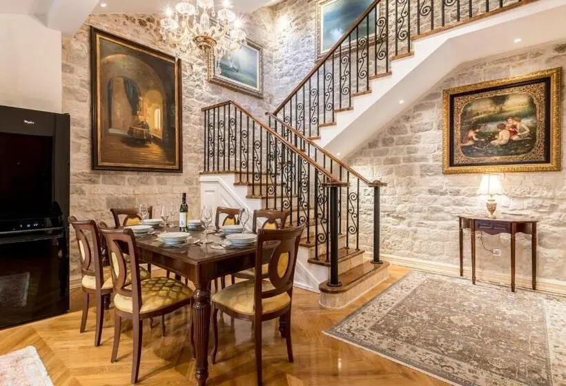1 Bedroom Penthouse Apartment, Villa Nepos