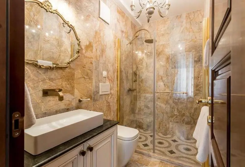 1 Bedroom Penthouse Apartment, Villa Nepos