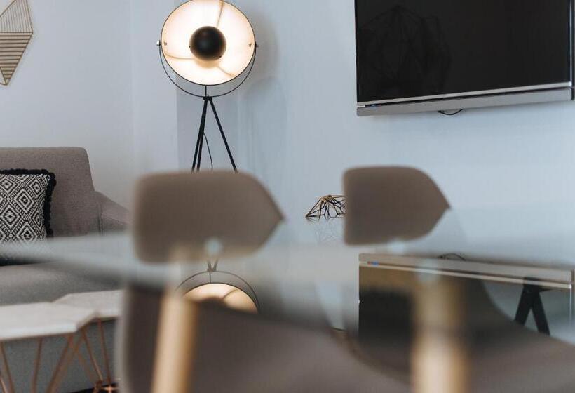 Appartamento Deluxe 1 Camera da Letto, Hommyhome Casa Assle