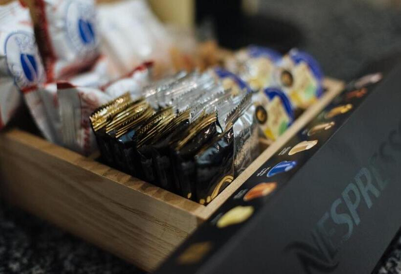 Appartamento Superiore 1 Camera da Letto, Hommyhome Casa Assle