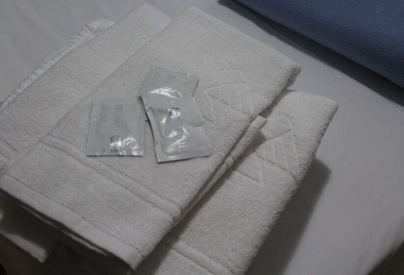 スタンダードルーム, El Camino Urban Rooms