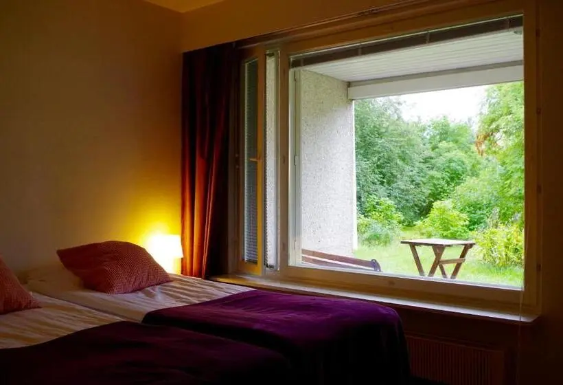 اتاق خانوادگی, Guesthouse Arctic Heart