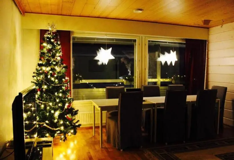 تختخواب در اتاق مشترک, Guesthouse Arctic Heart