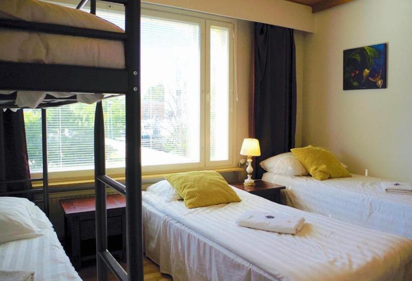 ルームシェアのワンベッド, Guesthouse Arctic Heart