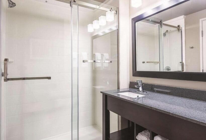 غرفة إدارية سرير كينج, La Quinta Inn & Suites By Wyndham Walla Walla