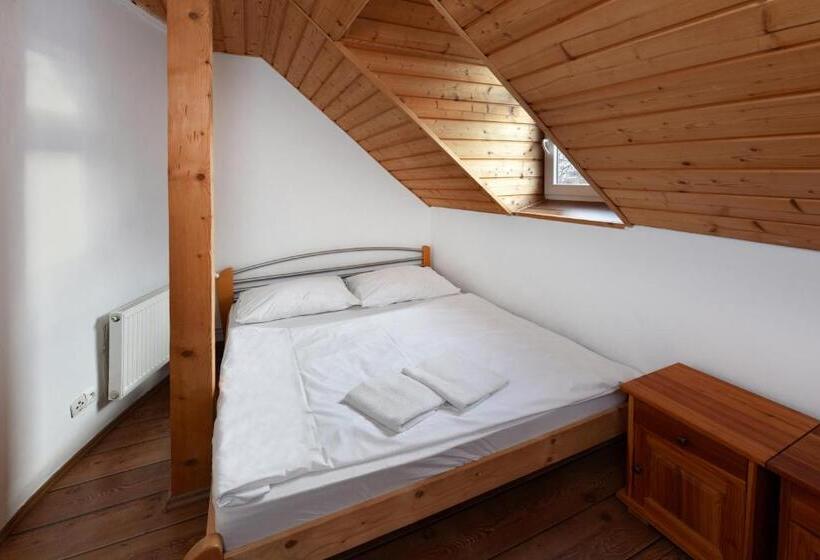 غرفة قياسية رباعية, Penzion Crystal