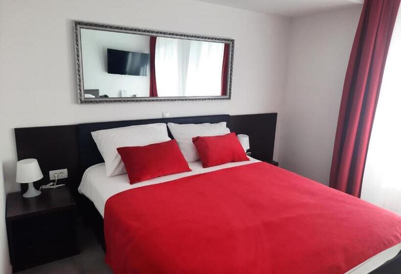 اتاق استاندارد, Prunk