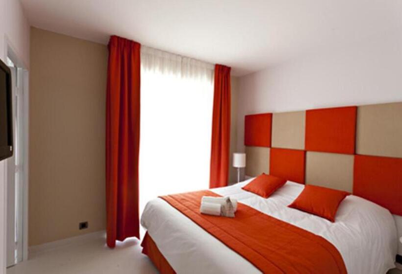 带2个卧室的公寓, Arthur Properties   Montfleury