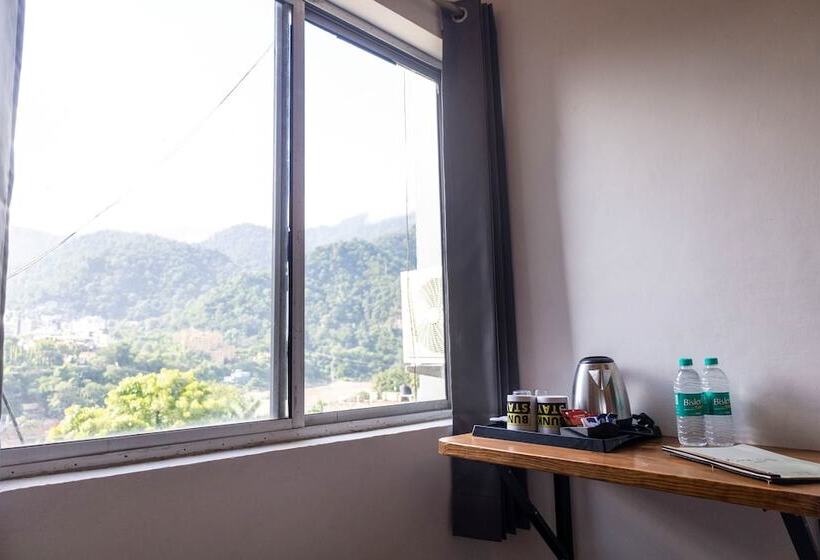 ダブルベッドスタンダードルーム, Bunk Stay Rishikesh   Hostel