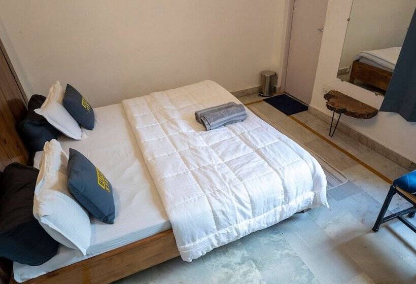 ダブルベッドスタンダードルーム, Bunk Stay Rishikesh   Hostel