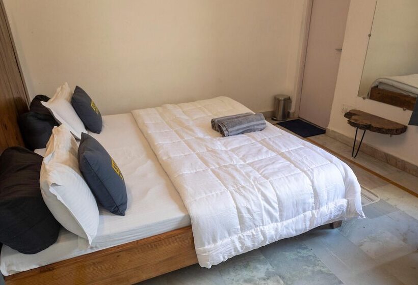 ダブルベッドスタンダードルーム, Bunk Stay Rishikesh   Hostel