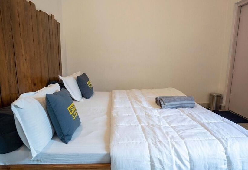 ダブルベッドスタンダードルーム, Bunk Stay Rishikesh   Hostel
