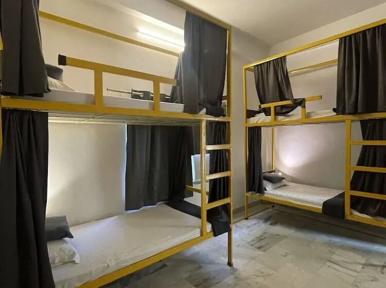 Bed in een Gedeelde Kamer, Bunk Stay Rishikesh   Hostel