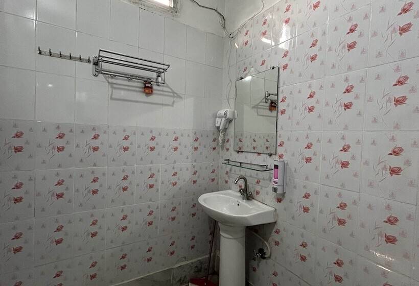 デラックスルーム, Bunk Stay Rishikesh   Hostel