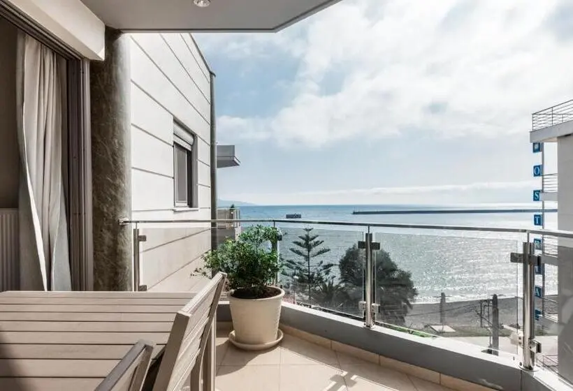 1 Bedroom Deluxe Apartment