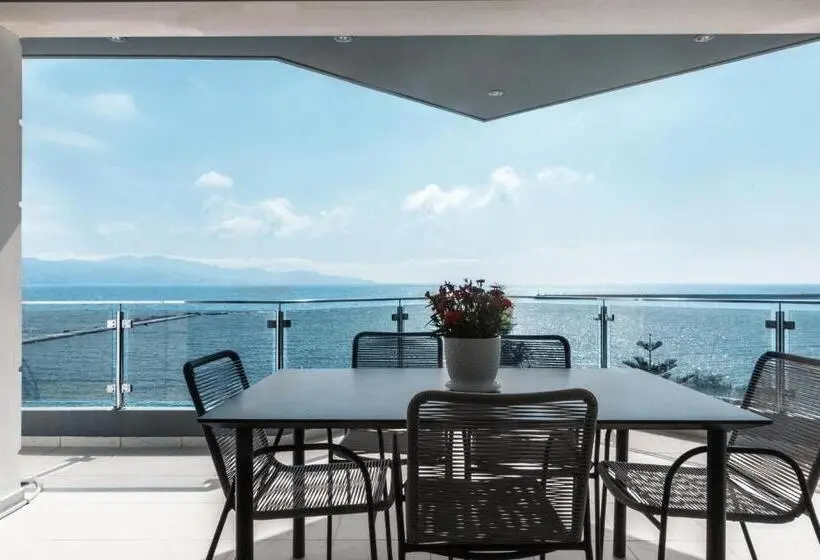 سوییت اجرایی, Dn Sea Apartments