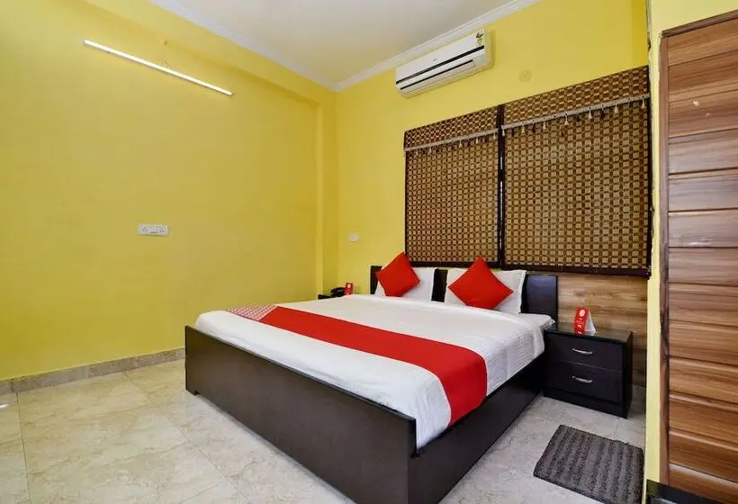 スタンダードルーム, Super Hotel O Gms Road Ballupur Chowk