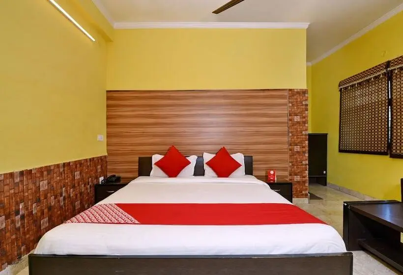 スタンダードルーム, Super Hotel O Gms Road Ballupur Chowk
